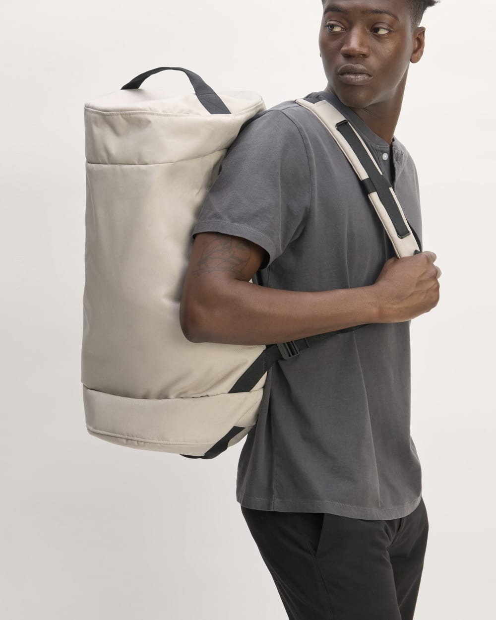 The ReNew Transit 4-Way Duffle | Warm Quartz-styoma