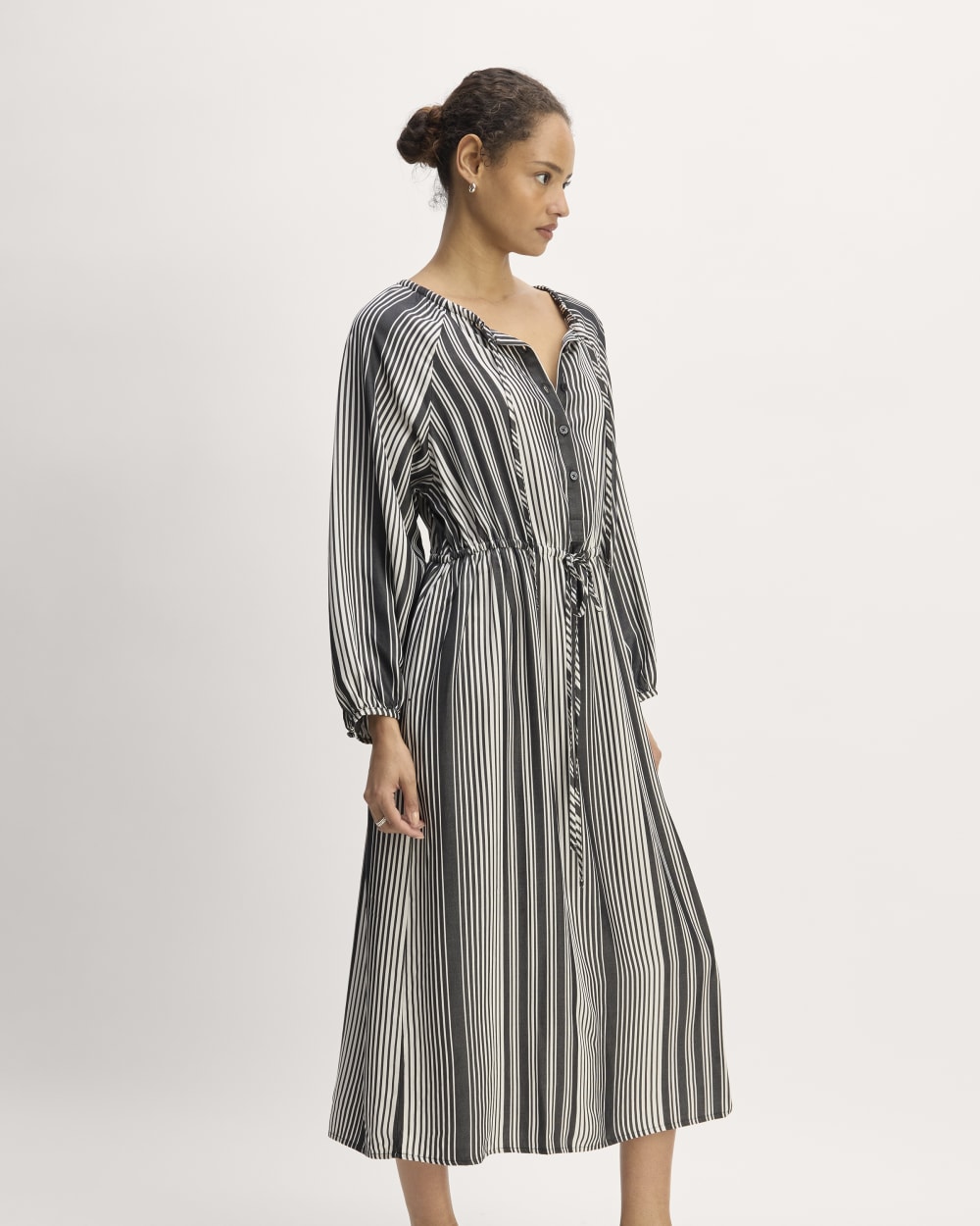 The TENCEL™ Gathered Maxi Dress | Black / Bone-styoma