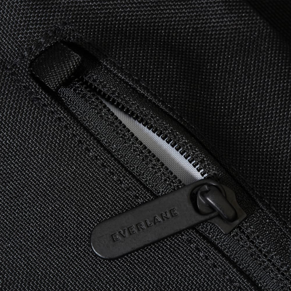 The ReNew Transit Weekender | Black-styoma