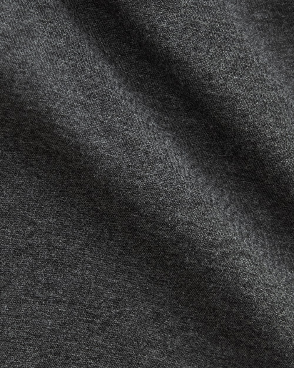 The Slim V-Neck Tee in Essential Cotton | Heathered Soot-styoma