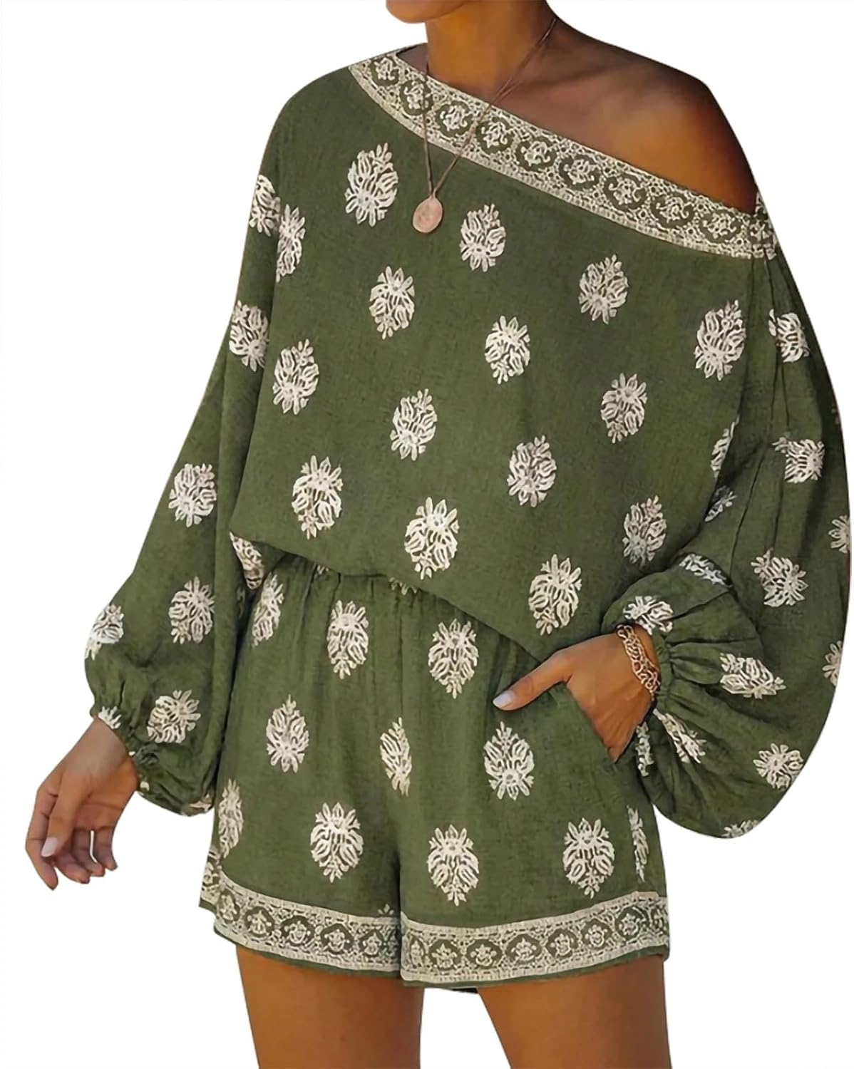 Women's jumpsuit, bohemian style, off-shoulder design, lantern sleeves, holiday outfit, high-waisted, shorts, loose fit, exquisite two-piece set.