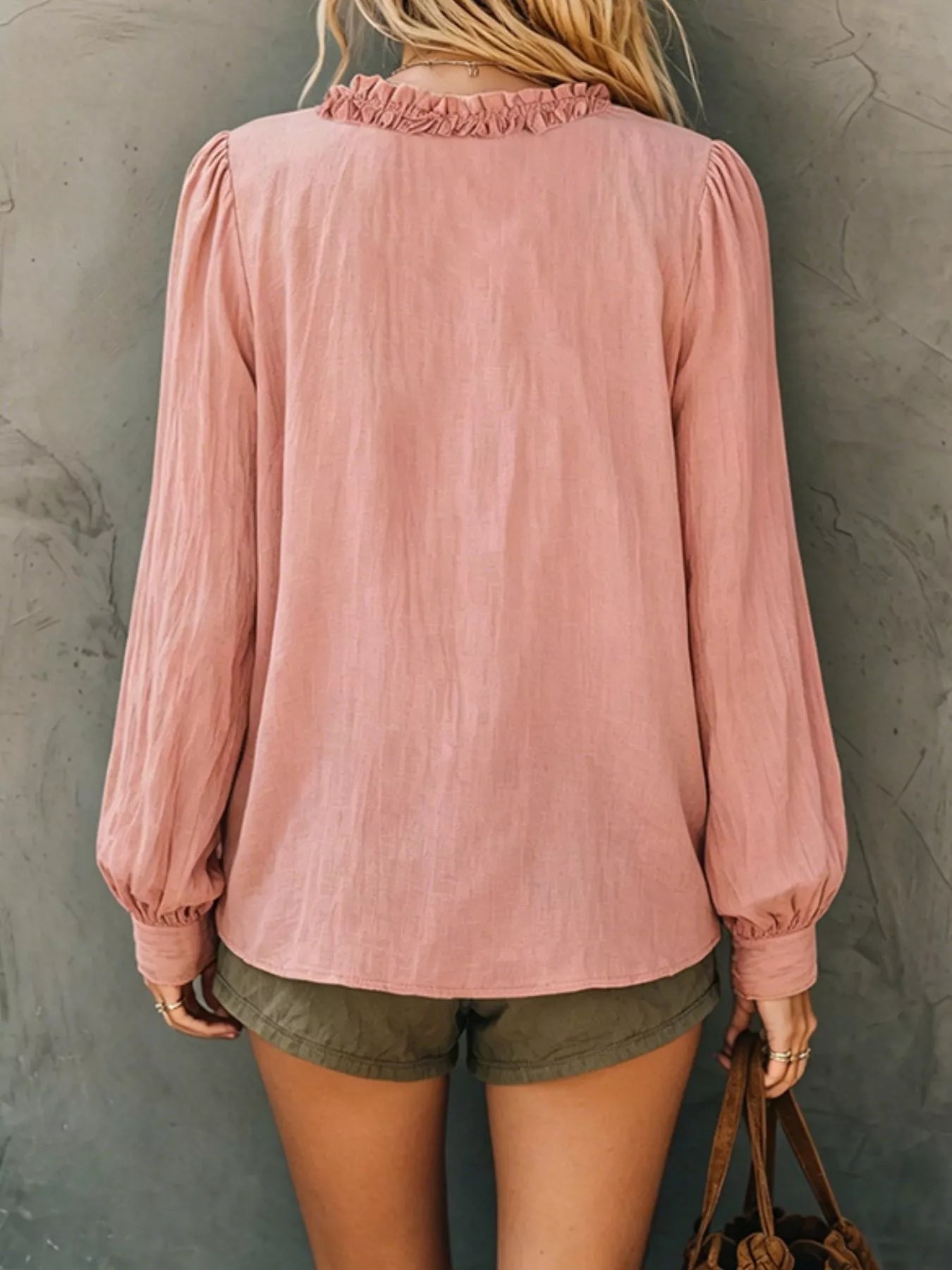Limited-time offer: Ruffled V-neck long-sleeved shirt