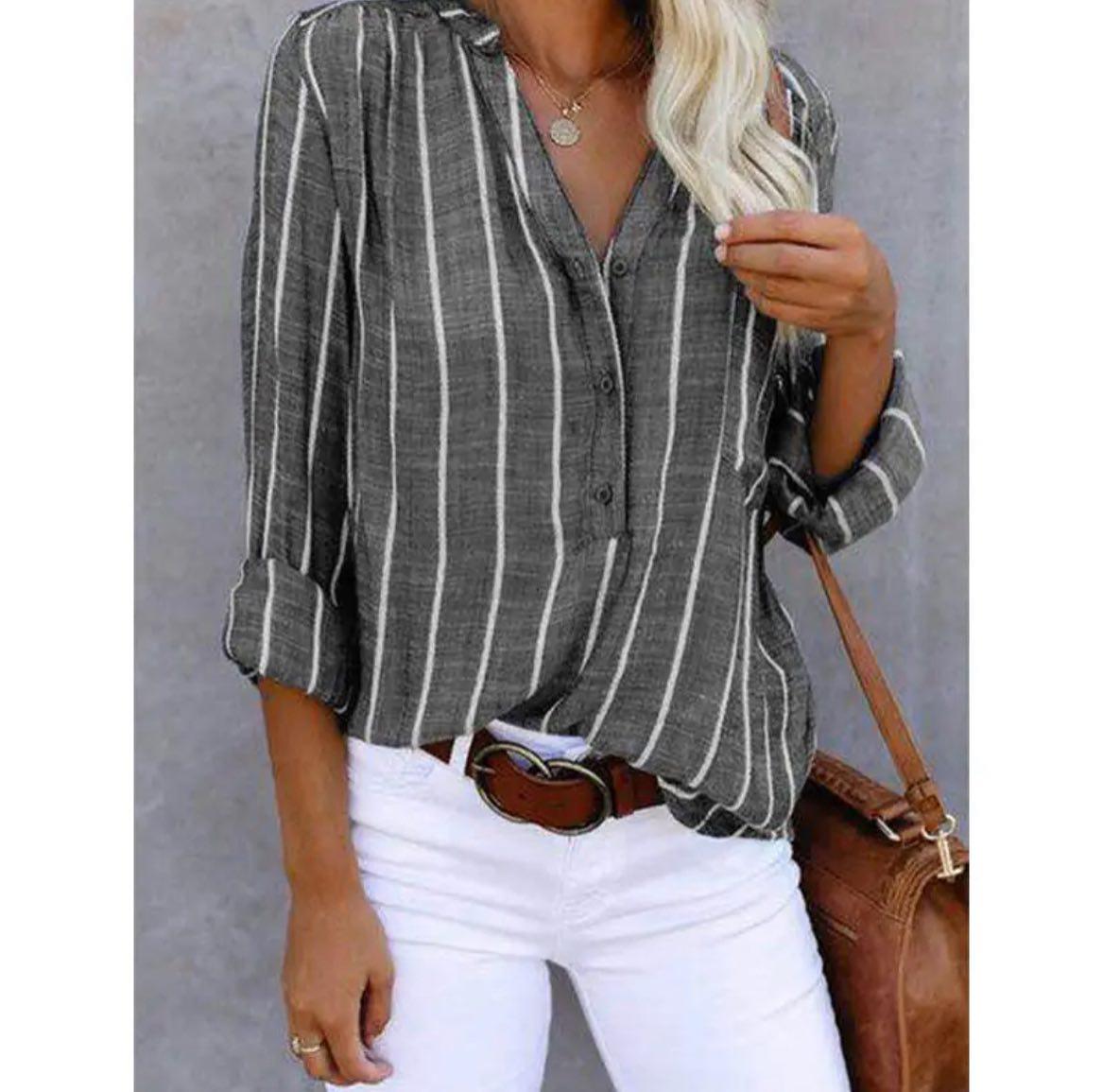 Loose-Fitting Red Striped Woman's Shirt with Buttons and Adjustable Sleeves