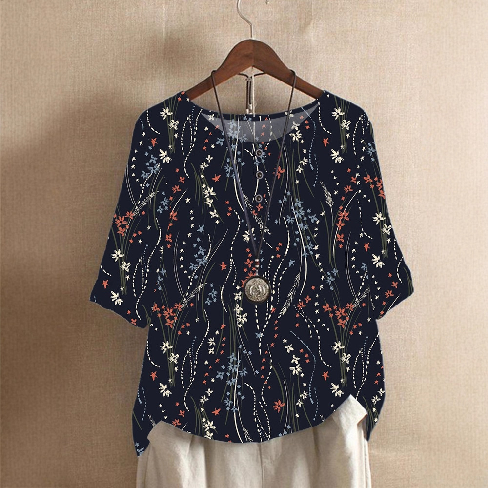 Women's Loose-fitting Fashion Digital Print Casual Top