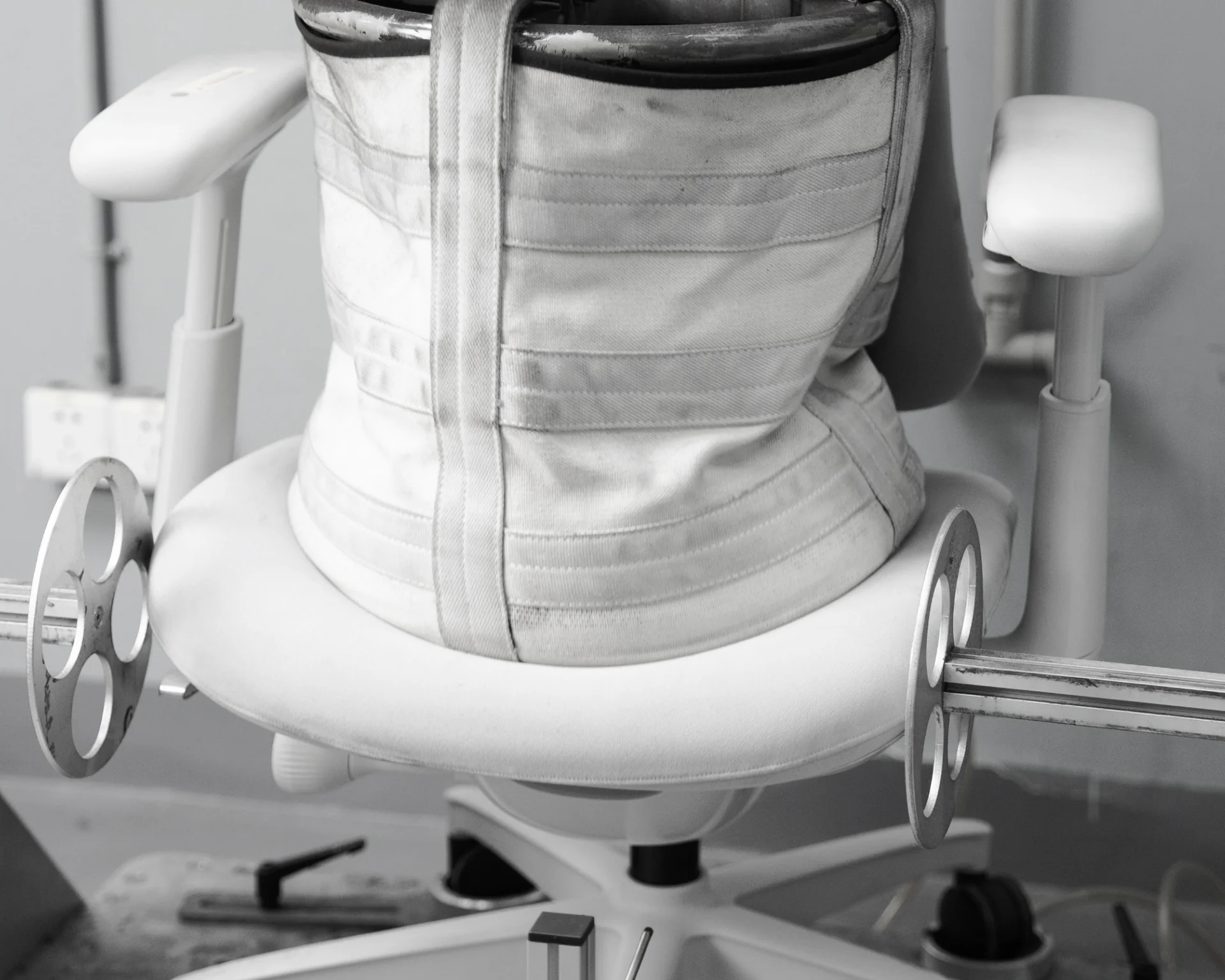 Bionic Dynamic Ergonomic Chair