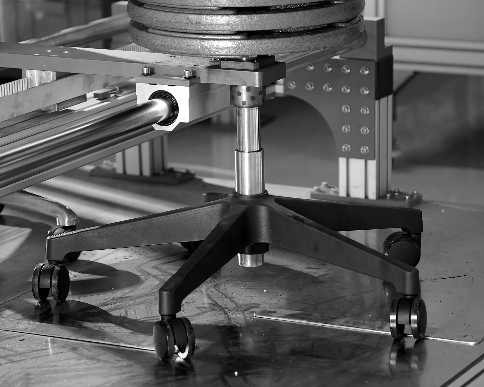 Bionic Dynamic Ergonomic Chair