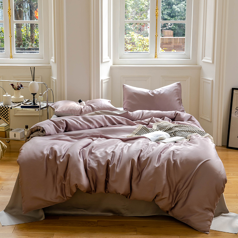 TENCEL™ Lyocell Bedding Set – Berry & Blossom Collection