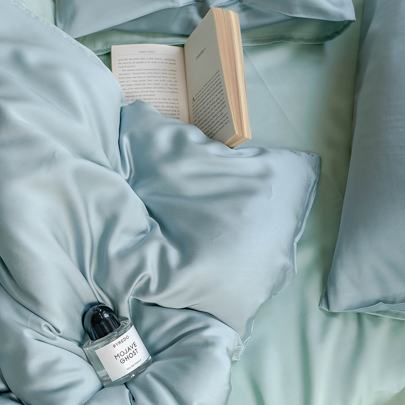 TENCEL™ Lyocell Bedding Set – Sky & Aurora Collection