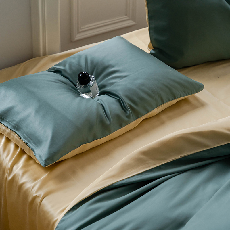 TENCEL™ Lyocell Bedding Set – Sky & Aurora Collection