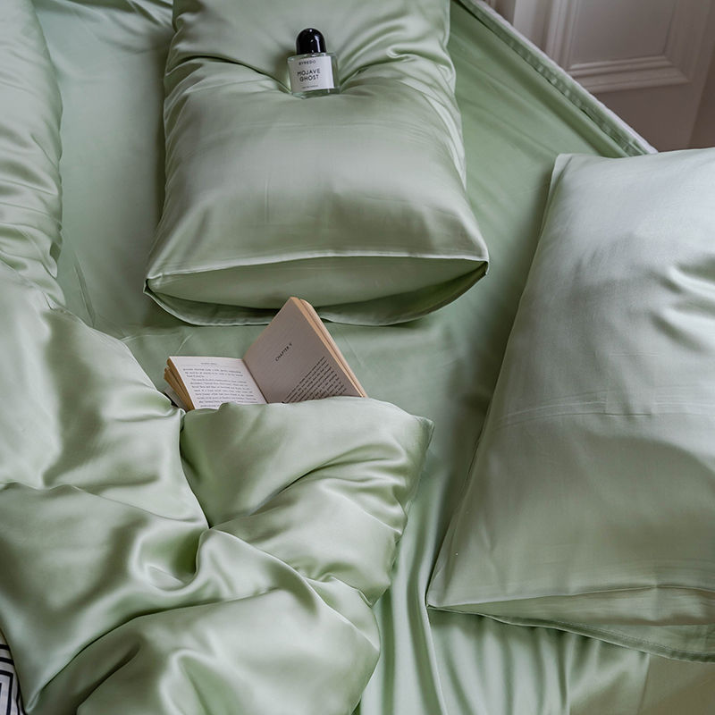 TENCEL™ Lyocell Bedding Set – Botanical Green Collection