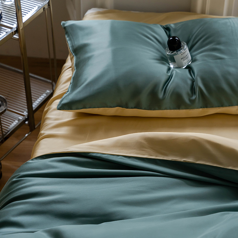 TENCEL™ Lyocell Bedding Set – Sky & Aurora Collection