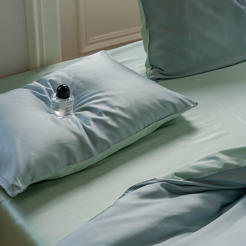 TENCEL™ Lyocell Bedding Set – Sky & Aurora Collection