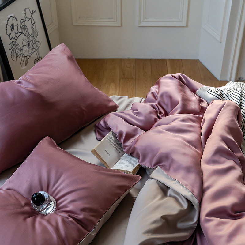 TENCEL™ Lyocell Bedding Set – Berry & Blossom Collection