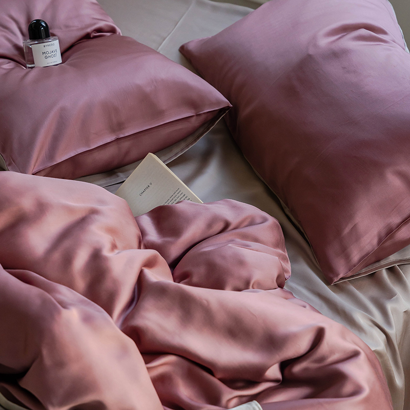 TENCEL™ Lyocell Bedding Set – Berry & Blossom Collection