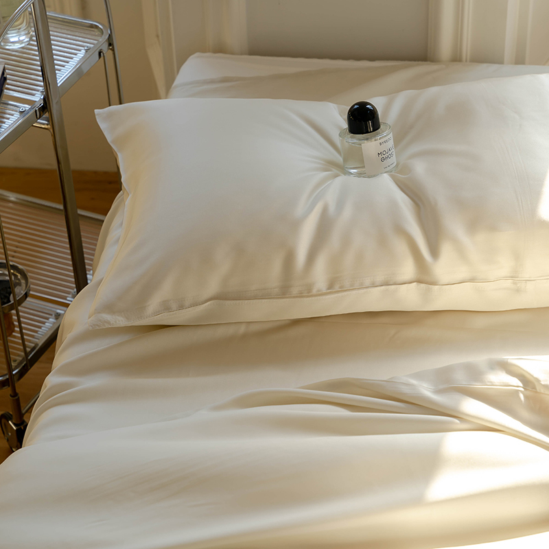 TENCEL™ Lyocell Bedding Set – Sky & Aurora Collection