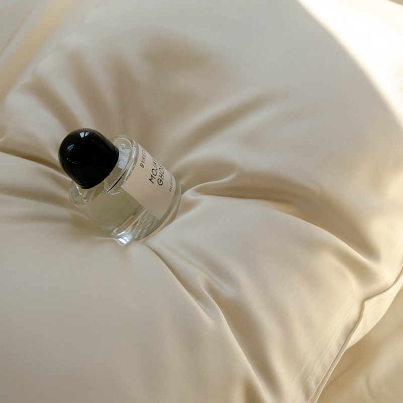 TENCEL™ Lyocell Bedding Set – Sky & Aurora Collection