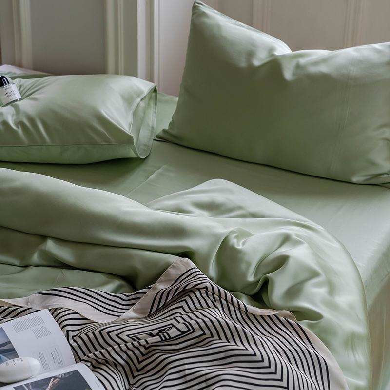 TENCEL™ Lyocell Bedding Set – Botanical Green Collection