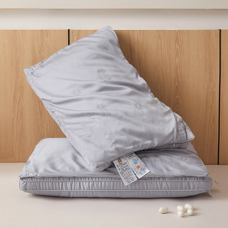 100% Mulberry Silk Filled Pillow
