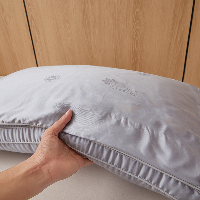 100% Mulberry Silk Filled Pillow