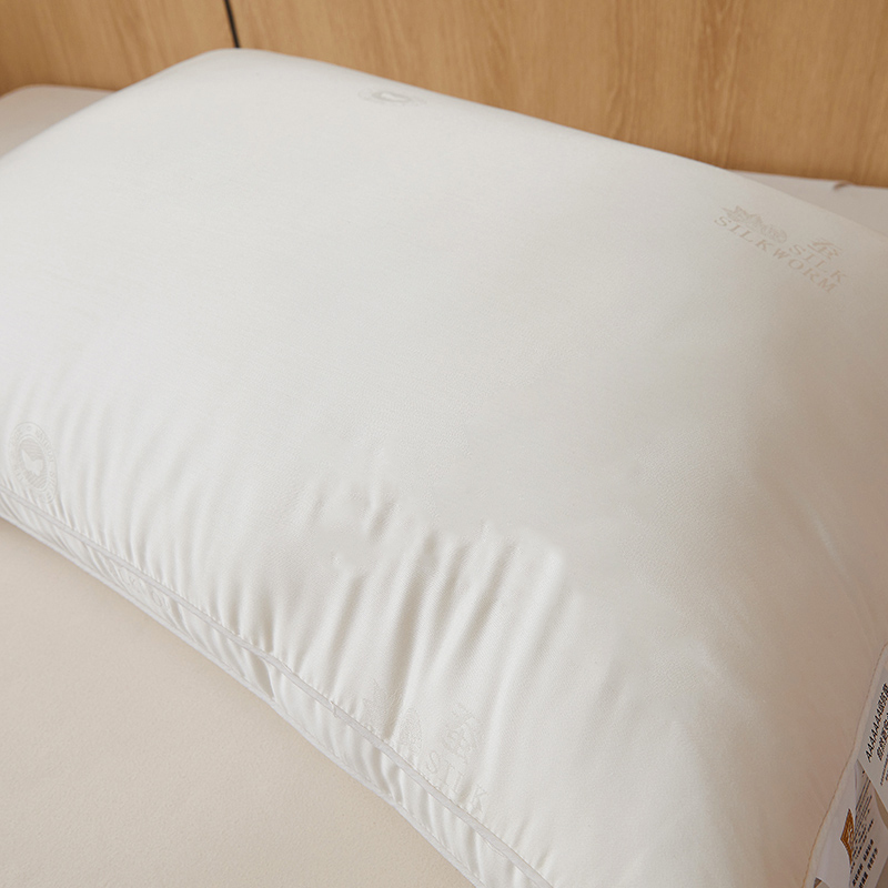 100% Mulberry Silk Filled Pillow