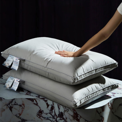 Luxury Down & Feather Pillow – Soft Hotel Comfort