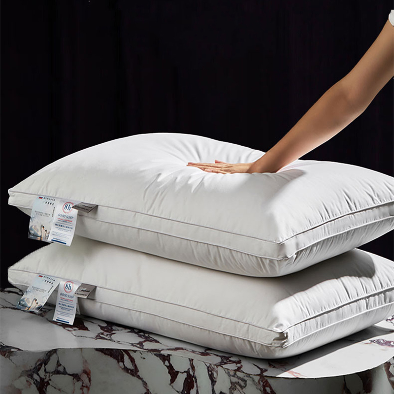 Luxury Down & Feather Pillow – Soft Hotel Comfort
