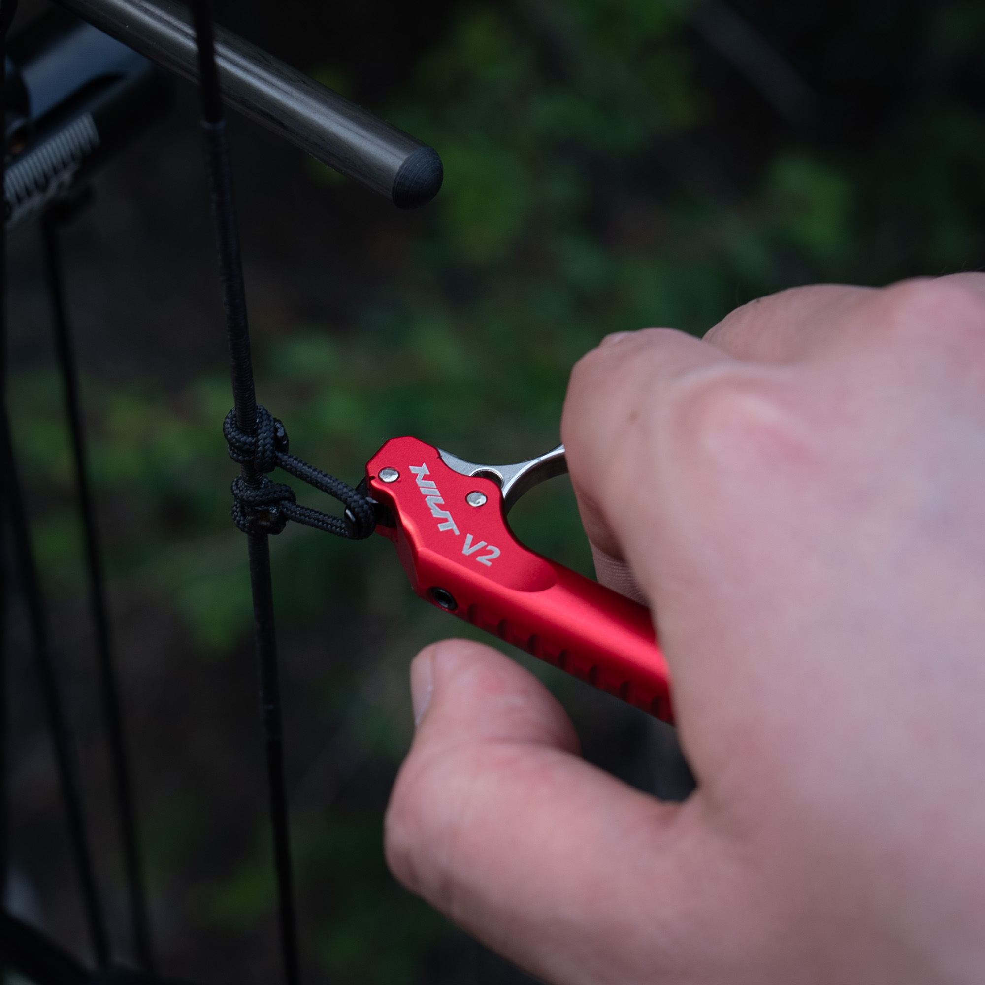 V2 Wrist Release