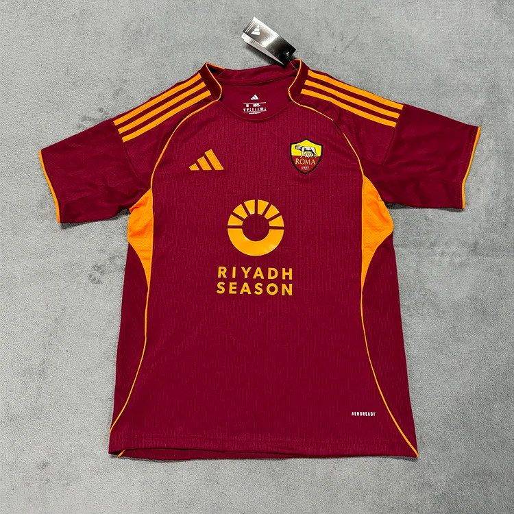Maglia casalinga della Roma stagione 25/26