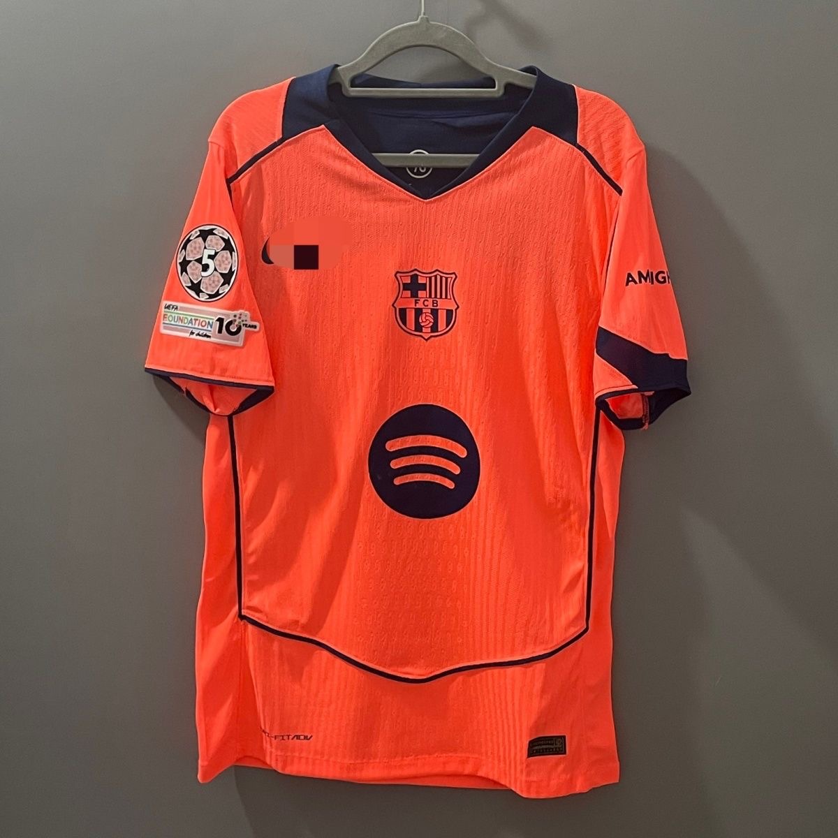 Camiseta de la tercera equipación del Barcelona para la temporada 25/26
