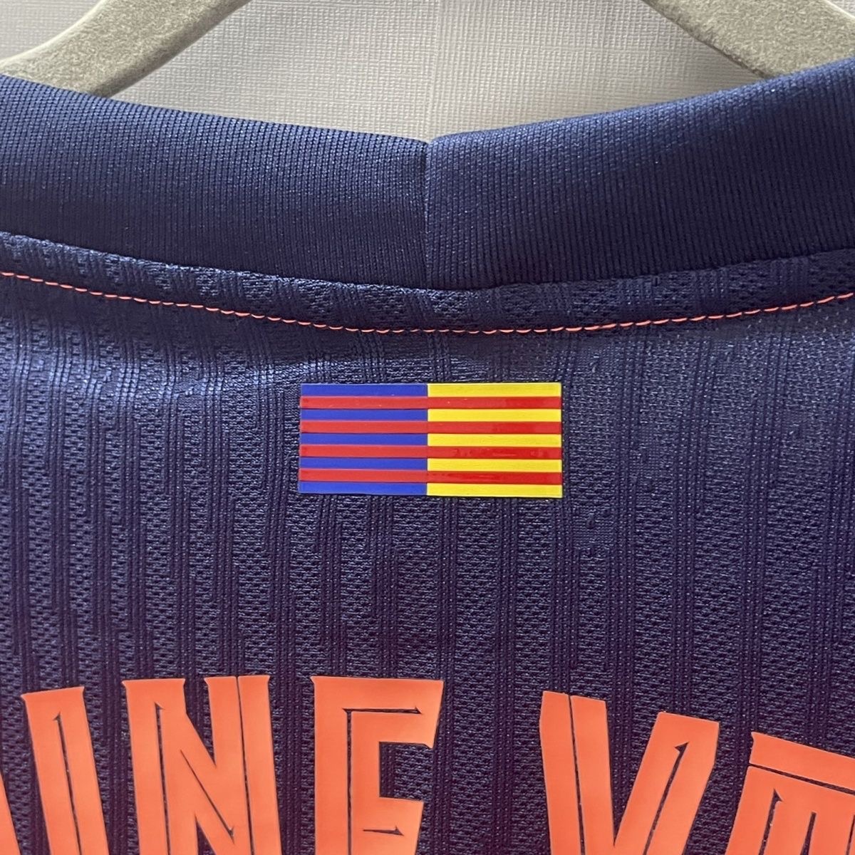 Camiseta de la tercera equipación del Barcelona para la temporada 25/26
