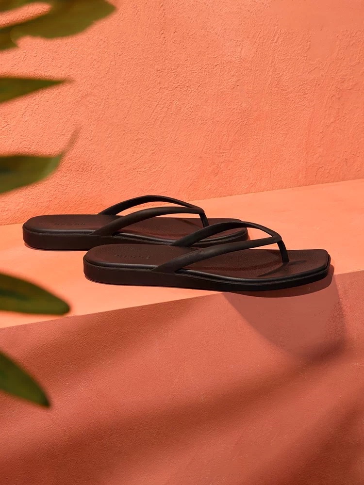 🔥Last Day Promotion 50% OFF - Women's  Women's Miami Flip Flops Summer Sandals