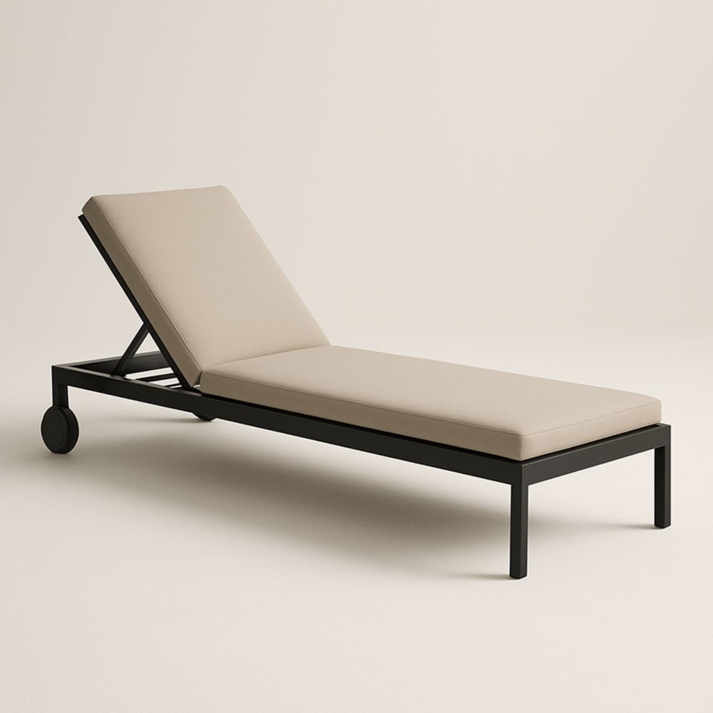 Chaise longue en aluminium noir avec coussin en polyester beige réglable