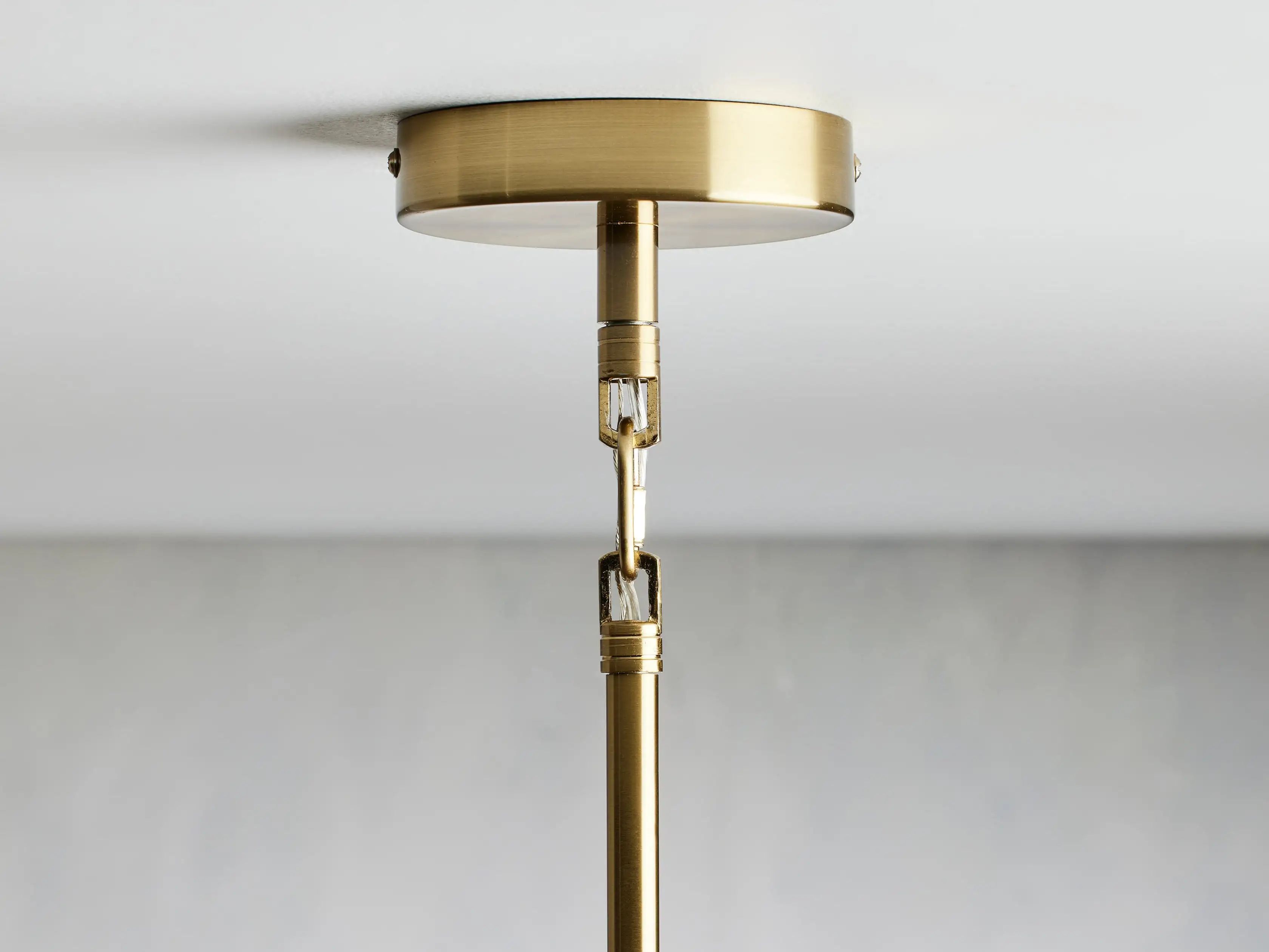 Arvin Round Chandelier