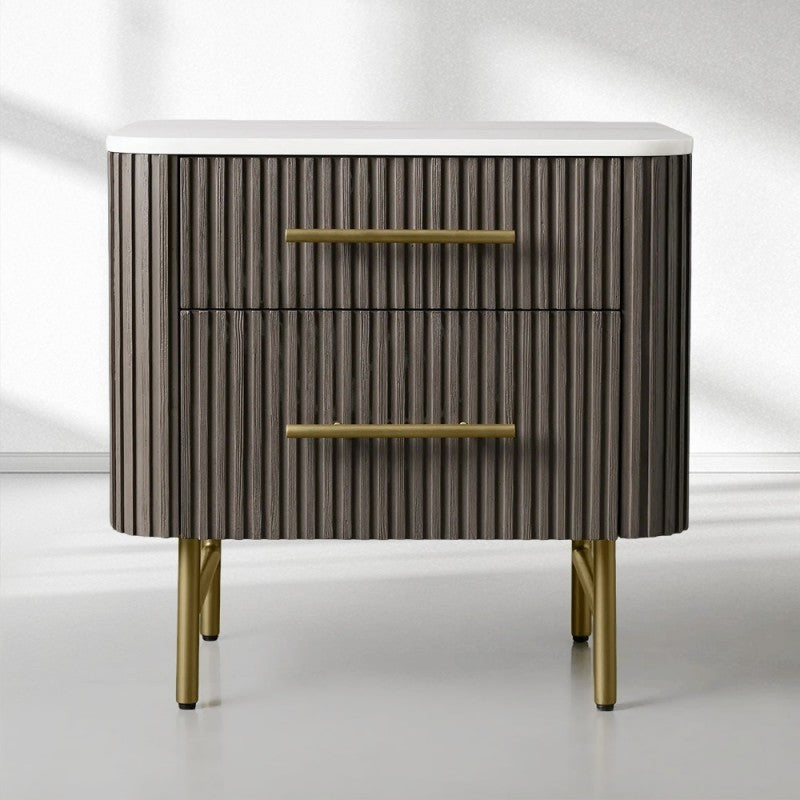 Fanny Closed Nightstand