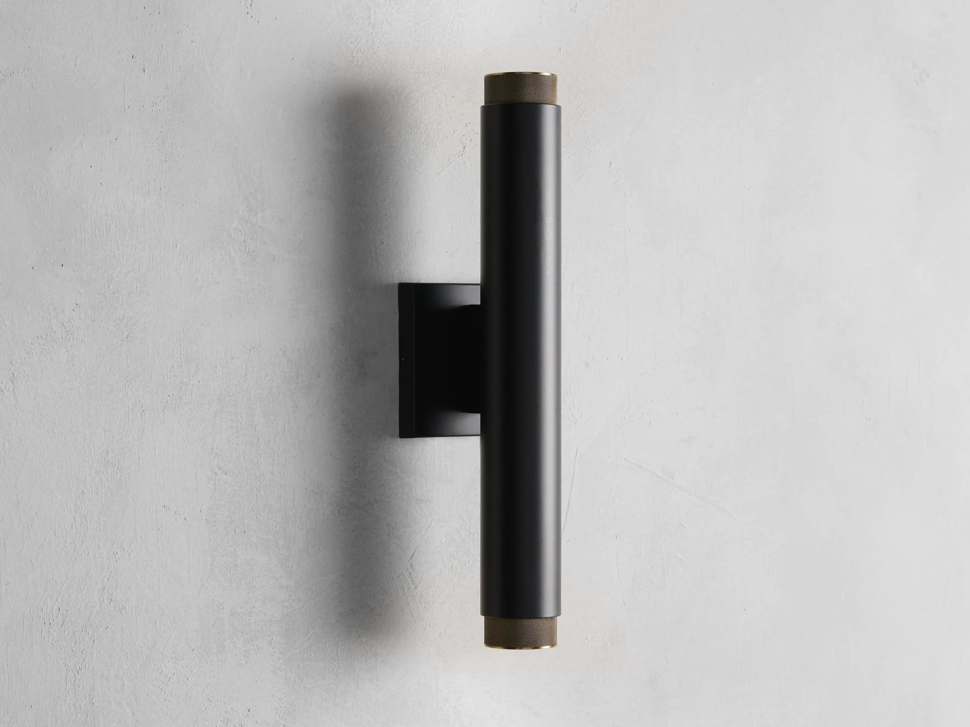 Nalight 2-Light Outdoor Wall Sconce