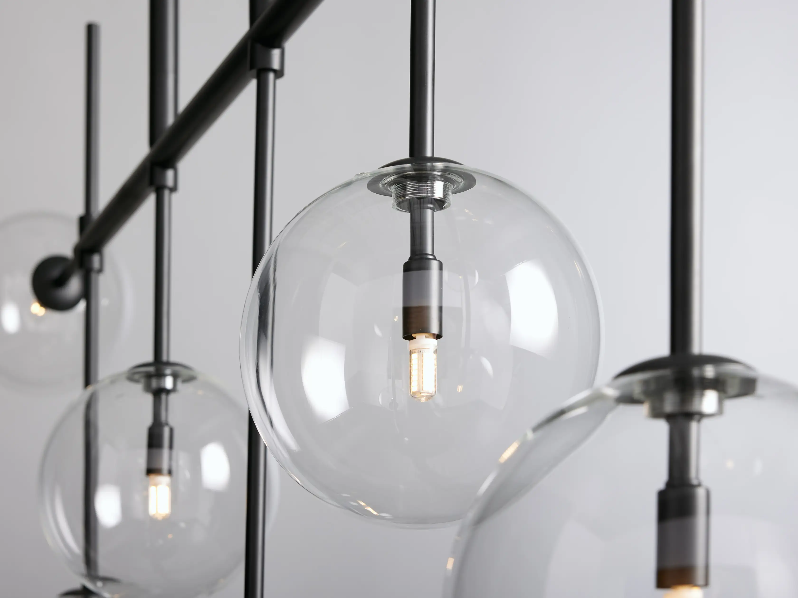 Roscia Linear Chandelier