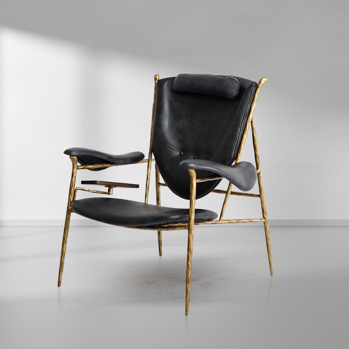 Thomson Enamel Wooden Plate Leather Armchair