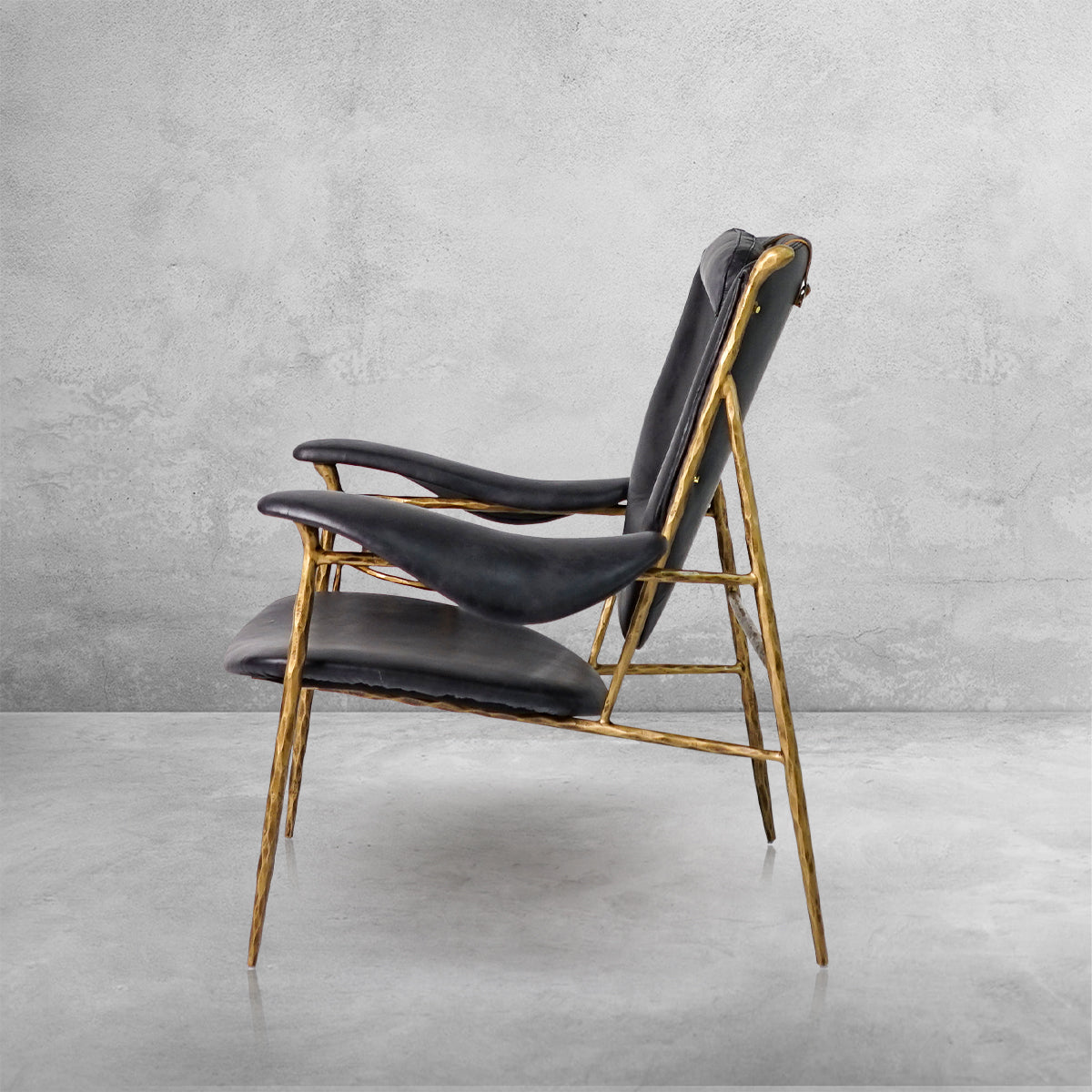 Thomson Enamel Wooden Plate Leather Armchair