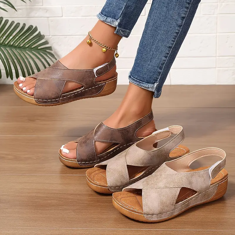 🔥Last Day Promotion 50% OFF🔥-Women's Retro Solid Color Slope Heel Sandals-Comfort & Reliable