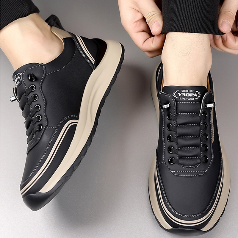 🔥LAST DAY - 50% OFF🛒Men's Comfortable Lightweight Leather Slip-On Orthopaedic Shoes-Comfort & Reliable