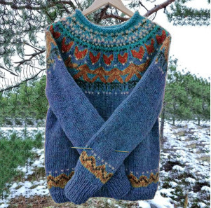 Women's Mystic Ancient Tribal Print Crewneck Sweatshirt