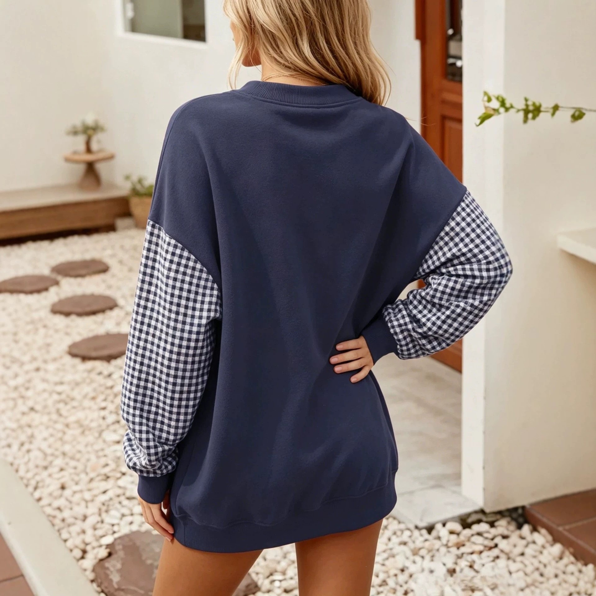 Women's Loose Crewneck Colorblock Plaid Long-Sleeve Sweatshirt