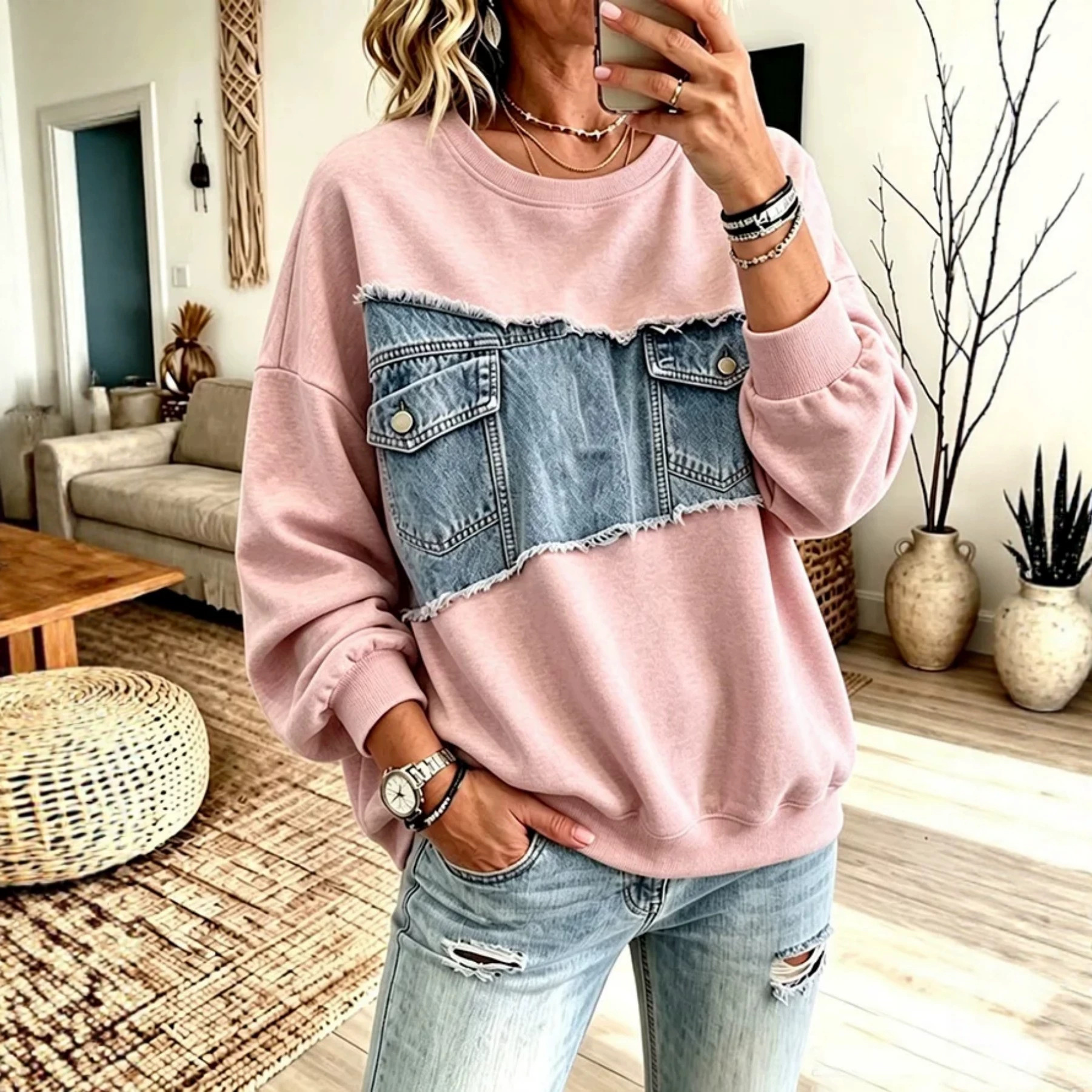 Patch Pocket Print Crewneck Long Sleeve Pullover Sweatshirt