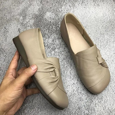 Rutschfeste Damenschuhe aus Leder mit weicher Sohle