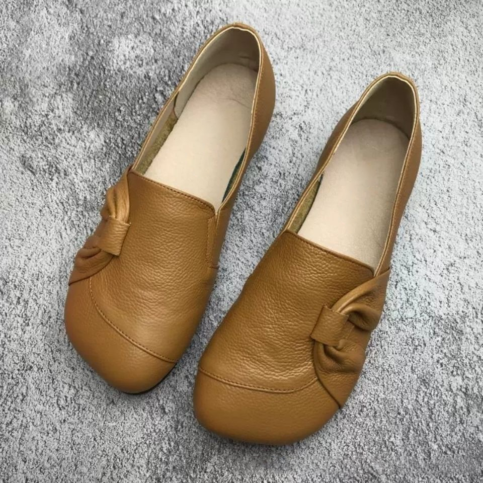 Rutschfeste Damenschuhe aus Leder mit weicher Sohle