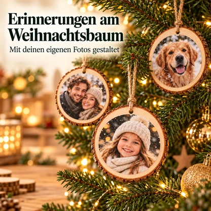 Fertige Fotoanhänger mit Familie, Kind und Hund am Weihnachtsbaum als Gestaltungsbeispiel