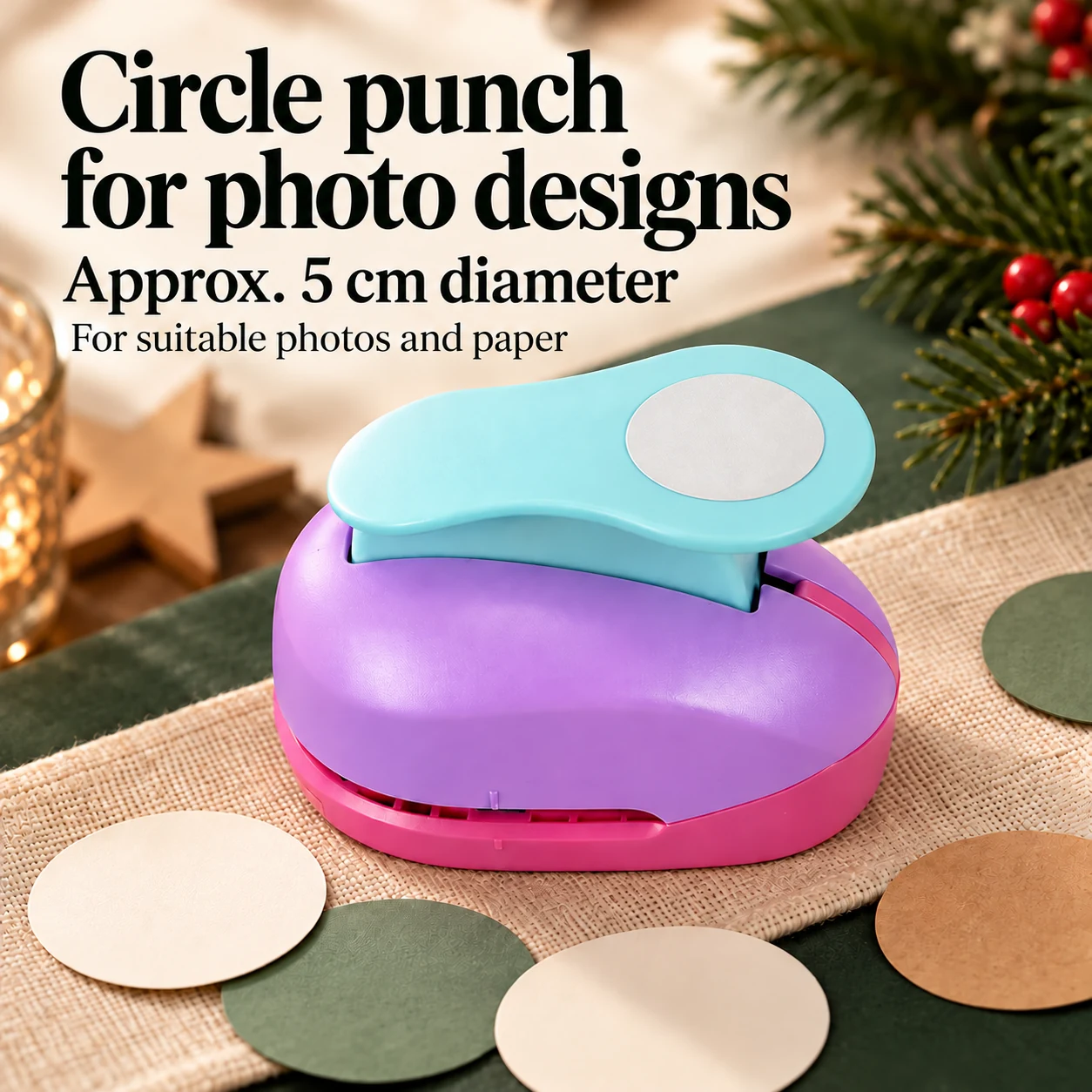 Manual circle punch with an approximately 5 cm cutting diameter for suitable photos and paper