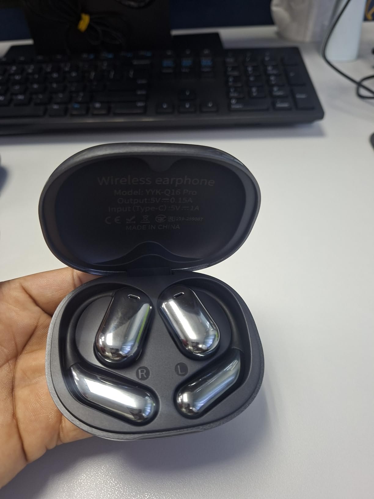 Great sound and comfortable fit.