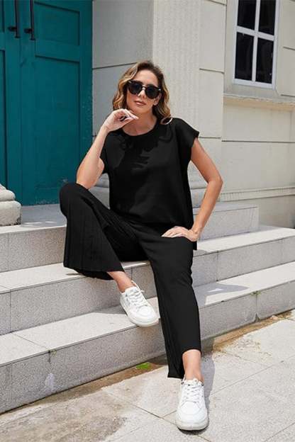 Women’s Knit Two-Piece Top & Wide-Leg Pants Set(Buy 2 Free Shipping)