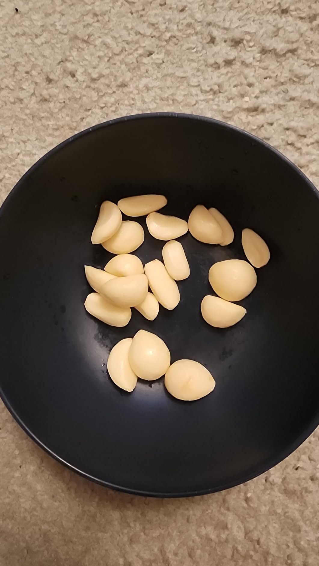 Did a fine job peeling garlic cloves.